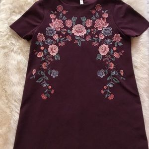 Burgundy beautiful short dresses